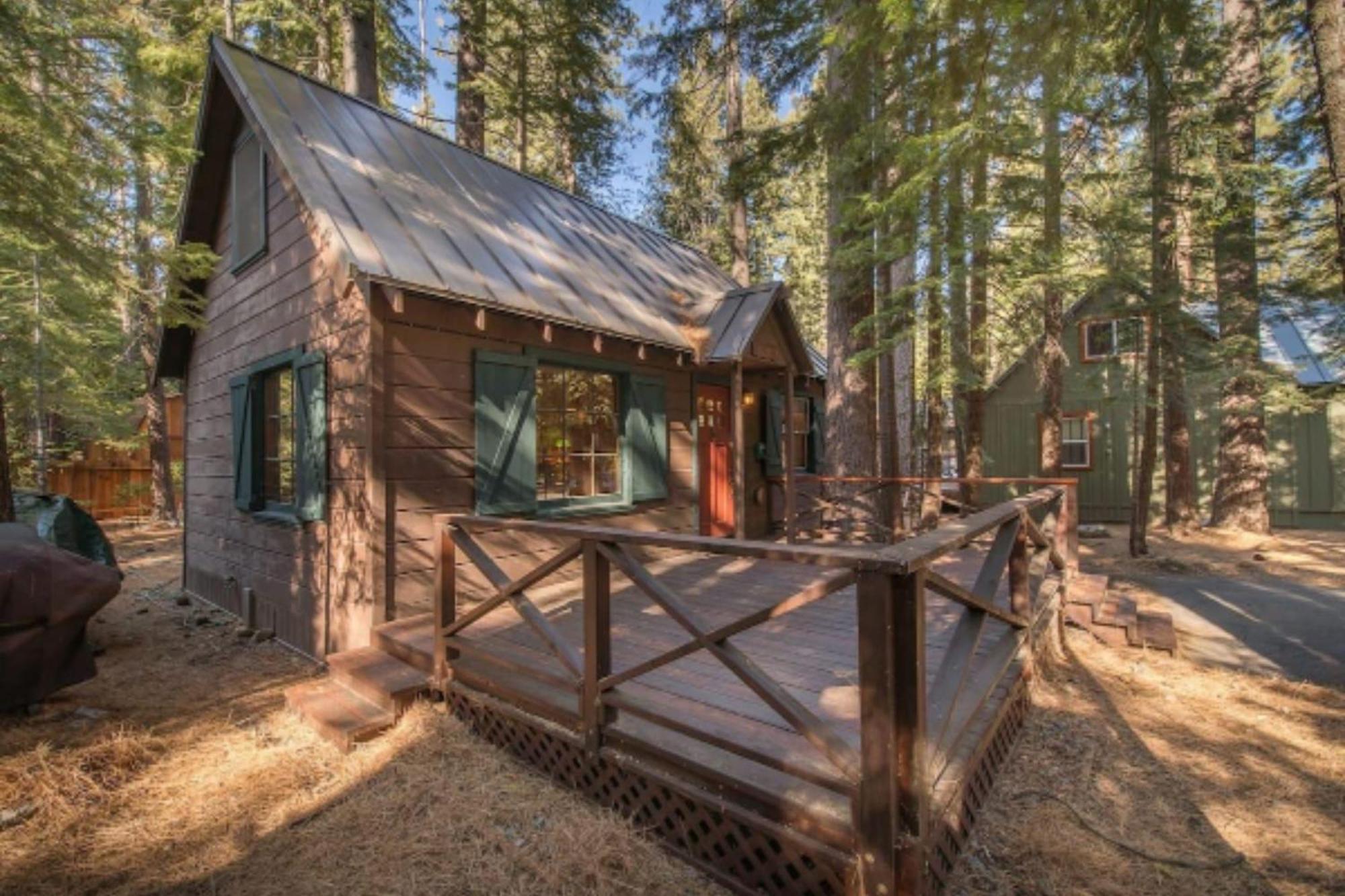 Owls Peak By Avantstay Private Pine Tree Cabin Mins From The Water Tahoma Exterior photo